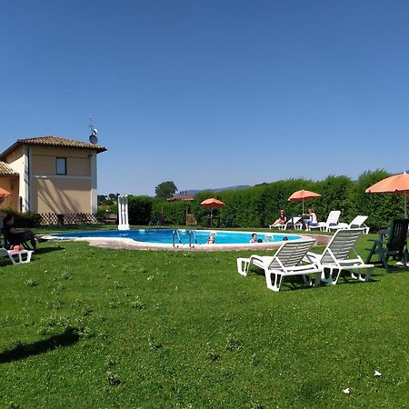 Hotel Villaggio Le Stelline Монтефалко Екстериор снимка