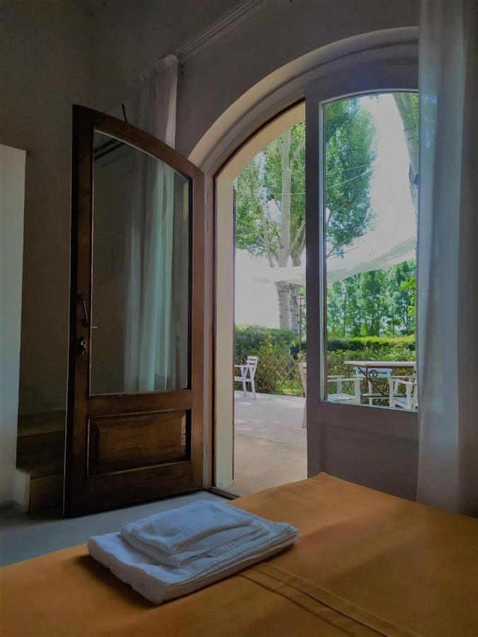 Hotel Villaggio Le Stelline Монтефалко Екстериор снимка