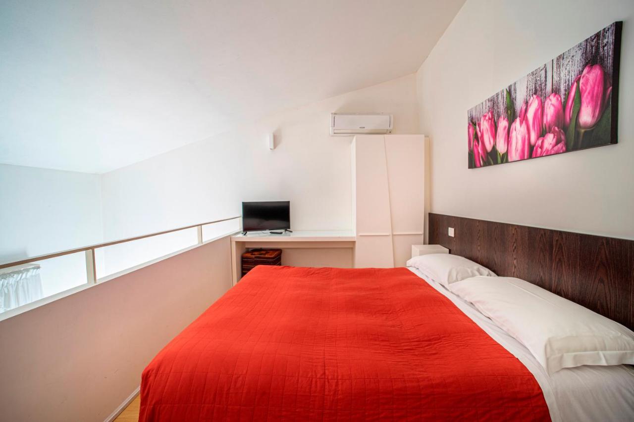 Hotel Villaggio Le Stelline Монтефалко Екстериор снимка