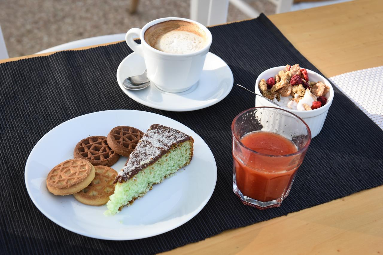 Hotel Villaggio Le Stelline Монтефалко Екстериор снимка
